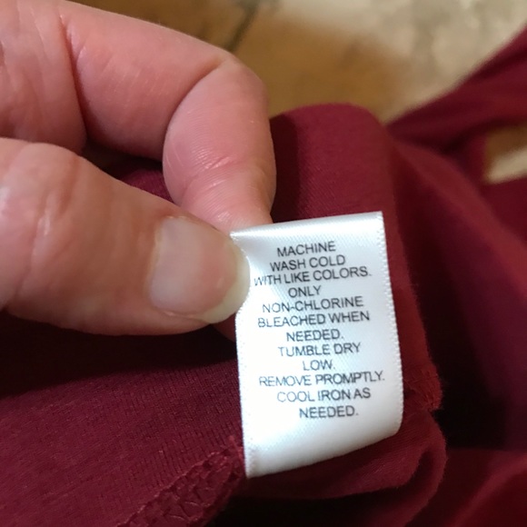 Maroon Leggings - Picture 5 of 5